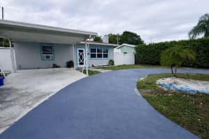 5823 Churchill Circle, West Palm Beach, FL 33405 - MLS#R11159072