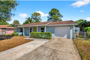 1120 Cameo Circle, West Palm Beach, FL 33417 - MLS#R11159080