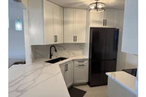 410 Federal Highway, Deerfield Beach, FL 33441 - MLS#R11159086