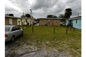 1211 16th Court, Fort Pierce, FL 34950 - MLS#R11159099