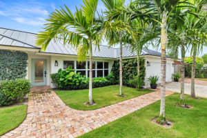 7521 Edgewater Circle, Lake Clarke Shores, FL 33406 - MLS#R11159211