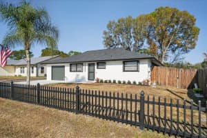 4543 Dryfus Avenue, Stuart, FL 34997 - MLS#R11159215