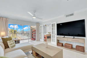 236 Castlewood Drive, North Palm Beach, FL 33408 - MLS#R11159221