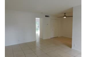 640 2nd Avenue, Boynton Beach, FL 33435 - MLS#R11159259