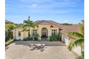 109 Se Fiore Bello, Port St. Lucie, Fl 34952 Port Saint Lucie, FL 34952 - Off Market
