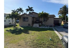 16 Nw Avenue G, Belle Glade, Fl 33430, Belle Glade