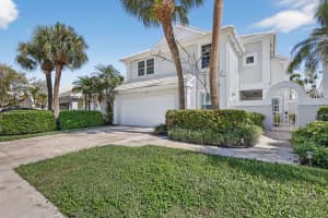 45 Windsor Lane, Palm Beach Gardens, FL 33418 - MLS#R11159288
