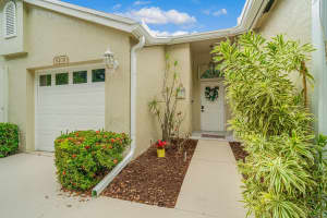 6209 Pond Tree Court, Greenacres, FL 33463 - MLS#R11159300