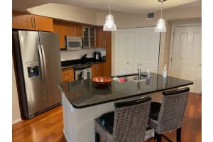 600 Dixie Highway, West Palm Beach, FL 33401 - MLS#R11159303