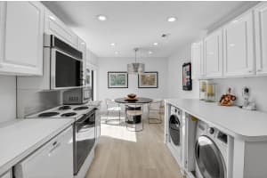 36 Westgate Lane, Boynton Beach, FL 33436 - MLS#R11159311