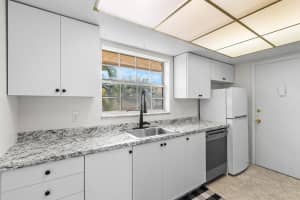 2023 Seacrest Boulevard, Boynton Beach, FL 33435 - MLS#R11159312