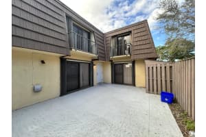 705 7th Court, Palm Beach Gardens, FL 33410 - MLS#R11159318