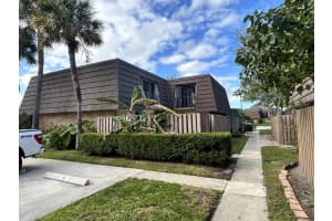 705 7th Court, Palm Beach Gardens, FL 33410 - MLS#R11159318