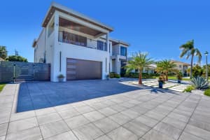 1161 Pine Point Road, Riviera Beach, FL 33404 - MLS#R11159328