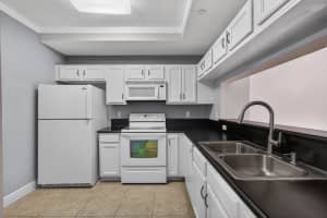 4723 Lucerne Lakes Boulevard, Lake Worth, FL 33467 - MLS#R11159354