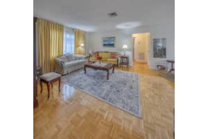 32 Ocean Breeze, Lake Worth Beach, FL 33460, Lake Worth Beach, FL 33460 - MLS#R11159367