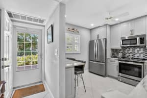 250 20th Street, Boca Raton, FL 33431 - MLS#R11159380
