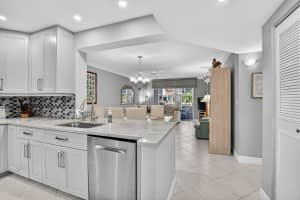 250 20th Street, Boca Raton, FL 33431 - MLS#R11159380