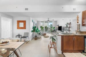 350 Federal Highway, Boynton Beach, FL 33435 - MLS#R11159400