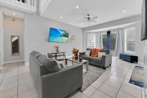 5120 Foxhall Drive, West Palm Beach, FL 33417 - MLS#R11159407