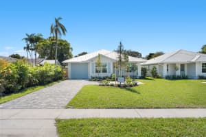 1120 34th Street, Palm City, FL 34990 - MLS#R11159422