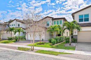 4310 Buttonwood Drive, Delray Beach, FL 33445 - MLS#R11159440