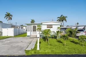 8949 Oak Street, Boynton Beach, FL 33436 - MLS#R11159497