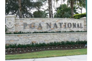 46 Governors Court, Palm Beach Gardens, FL 33418 - MLS#R11159505