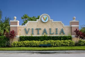 10068 Oak Tree Circle, Port Saint Lucie, FL 34987 - MLS#R11159557