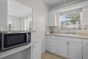 142 Kent I, West Palm Beach, FL 33417, West Palm Beach, FL 33417 - MLS#R11159591