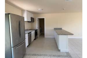 2142 East Dunbrooke Circle, Port Saint Lucie, FL 34984 - MLS#R11159612