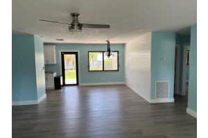 907 Lake Street, Stuart, FL 34994 - MLS#R11159628