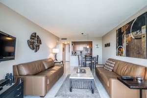 1830 Embassy Drive, West Palm Beach, FL 33401 - MLS#R11159647