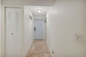 2070 Homewood Boulevard, Delray Beach, FL 33445 - MLS#R11159683