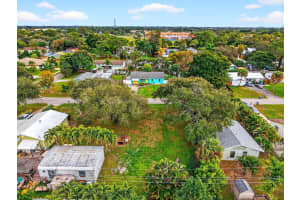 7685 2nd Terrace, Lake Worth, FL 33463 - MLS#R11159689