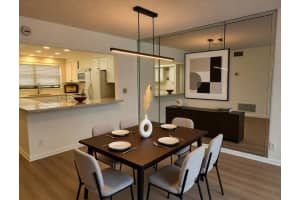 2000 Federal Highway, Boynton Beach, FL 33435 - MLS#R11159695