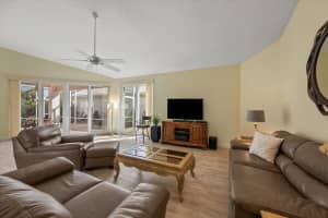 1020 Lytham Court, West Palm Beach, FL 33411 - MLS#R11159705