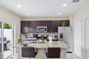 2550 Treviso Circle, Port Saint Lucie, FL 34986 - MLS#R11159728