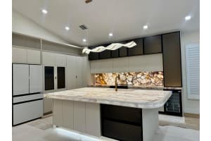 7686 La Corniche Circle, Boca Raton, FL 33433 - MLS#R11159748