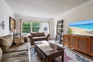 1516 S Lakeside Drive 207, Lake Worth Beach, Fl 33460, Lake Worth Beach