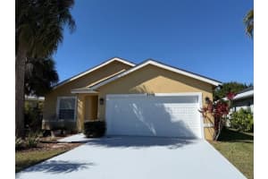 8998 Bonneville Drive, Stuart, FL 34997 - MLS#R11159750