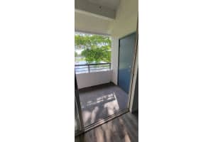 611 Lyons Road, Coconut Creek, FL 33063 - MLS#R11159783