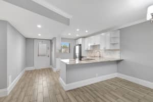 2900 Fiore Way, Delray Beach, FL 33445 - MLS#R11159807