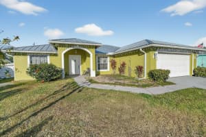 933 General Patton Terrace, Port St Lucie, FL 34953 - MLS#R11159817