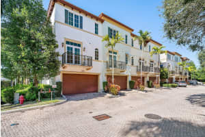 3281 Estancia Lane, Boynton Beach, FL 33435 - MLS#R11159847