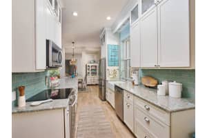 7488 Waxberry Circle, Hobe Sound, FL 33455 - MLS#R11159900