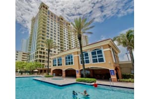 2080 Ocean Drive, Hallandale Beach, FL 33009 - MLS#R11159902