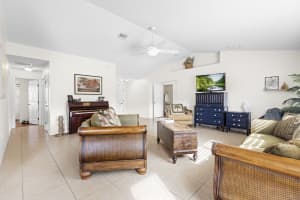 6942 Hershy Circle, Port Saint Lucie, FL 34983 - MLS#R11159947