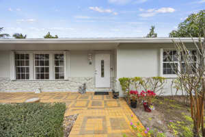 723 27th Terrace, Boynton Beach, FL 33435 - MLS#R11160000