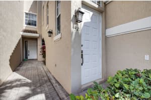 6560 Villa Sonrisa Drive, Boca Raton, FL 33433 - MLS#R11160015